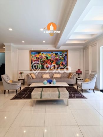 Hunian Mewah LB 1100m2 Siap Pakai Desain Elegan di Kemang, Jakarta Selatan Hunian Mewah LB 1100m2 Siap Pakai Desain Elegan di Kemang, Jakarta Selatan