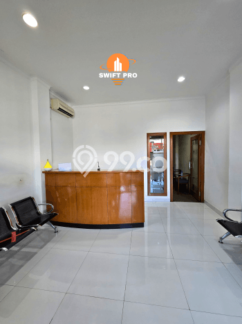Untuk Dijual Ruko di Cipete Jakarta Selatan LT 153m2 / LB 200m2 Untuk Dijual Ruko di Cipete Jakarta Selatan LT 153m2 / LB 200m2