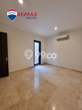 For Sale Rumah Mewah Exclusive di Kebayoran Baru, Jakarta Selatan For Sale Rumah Mewah Exclusive di Kebayoran Baru, Jakarta Selatan