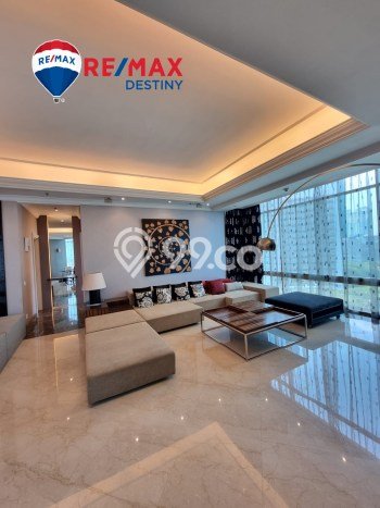 Hunian Strategis 196m2 di Kuningan Jakarta Selatan 3 KT Hunian Strategis 196m2 di Kuningan Jakarta Selatan 3 KT