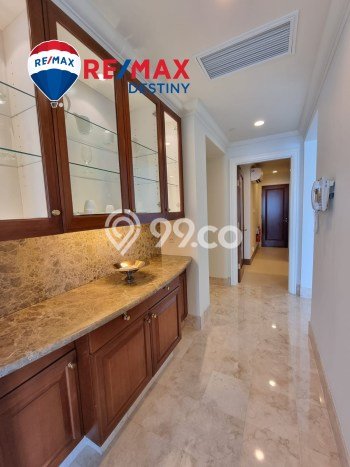 For Rent Hunian Apartemen Ideal di Senayan, 3 Kamar Tidur, Luas 202m2m² For Rent Hunian Apartemen Ideal di Senayan, 3 Kamar Tidur, Luas 202m2m²