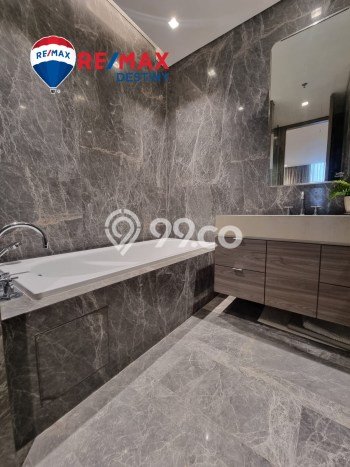 Apartemen Disewakan 3 Kamar Hemat Siap Huni di Jakarta Selatan, Luas 211m2 Apartemen Disewakan 3 Kamar Hemat Siap Huni di Jakarta Selatan, Luas 211m2