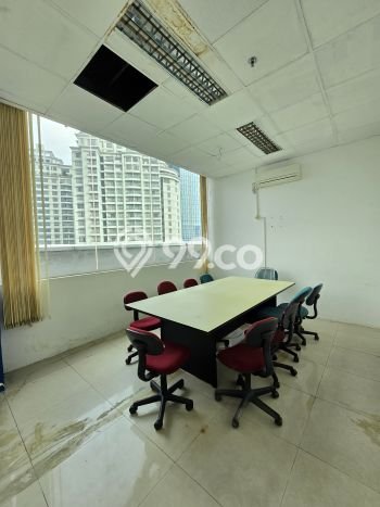 Unit Komersial Dijual di Jakarta Selatan LT 1m2 & LB 513m2 Unit Komersial Dijual di Jakarta Selatan LT 1m2 & LB 513m2