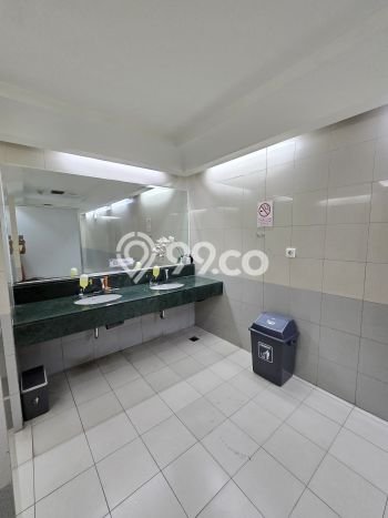 Unit Komersial Dijual di Jakarta Selatan LT 1m2 & LB 513m2 Unit Komersial Dijual di Jakarta Selatan LT 1m2 & LB 513m2