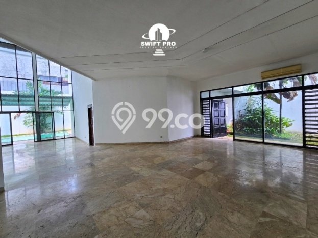 Rumah Mewah LB 950m2 Siap Huni Desain Elegan di Kemang, Jakarta Selatan Rumah Mewah LB 950m2 Siap Huni Desain Elegan di Kemang, Jakarta Selatan
