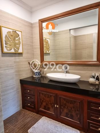 Hunian Mewah LB 1100m2 Siap Pakai Desain Elegan di Kemang, Jakarta Selatan Hunian Mewah LB 1100m2 Siap Pakai Desain Elegan di Kemang, Jakarta Selatan