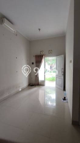 GOOD DEAL! Rumah di BSB City, 1 KM, Ready, LT 170m² Bangunan 80m² GOOD DEAL! Rumah di BSB City, 1 KM, Ready, LT 170m² Bangunan 80m²