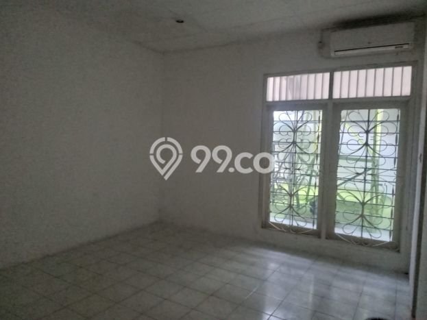 Rumah kawasan , 5 KT, Pemandangan Indah, LT 365m2m² LB 250m2m² Rumah kawasan , 5 KT, Pemandangan Indah, LT 365m2m² LB 250m2m²