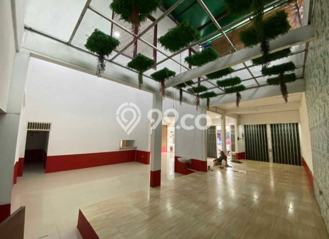 Unit Komersial Dijual di Ciledug Tangerang Luas Bangunan 300m2 Unit Komersial Dijual di Ciledug Tangerang Luas Bangunan 300m2