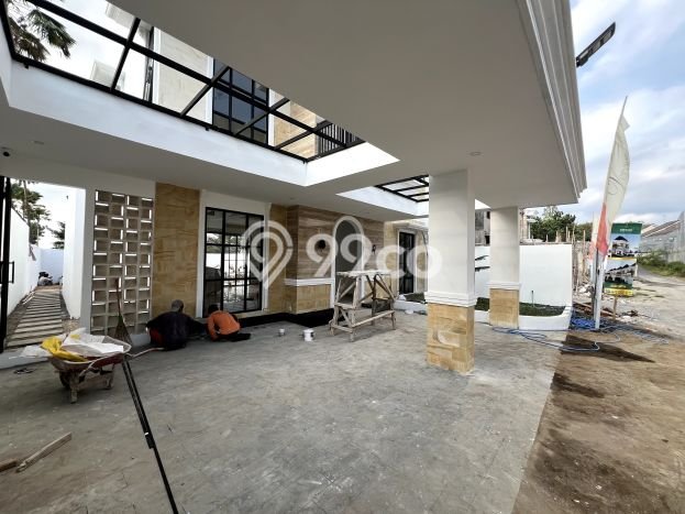 Rumah Strategis Gamping, Sleman, LT 182m² LB 135m² Rumah Strategis Gamping, Sleman, LT 182m² LB 135m²