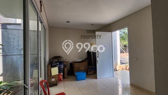 Hunian Nyaman Asri 2 KT Siap Pakai di BSD City Tangerang Hunian Nyaman Asri 2 KT Siap Pakai di BSD City Tangerang