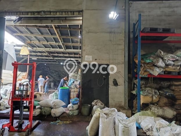 Pabrik Dijual di Prime Area Tangerang Luas 850m2 Pabrik Dijual di Prime Area Tangerang Luas 850m2
