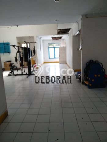 Hunian Mewah LB 200m2 Siap Pakai Desain Elegan di Citra Garden, Jakarta Barat Hunian Mewah LB 200m2 Siap Pakai Desain Elegan di Citra Garden, Jakarta Barat