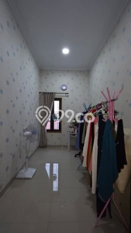 Rumah Modern 3 KT di Poris Tangerang Semi Furnished Rumah Modern 3 KT di Poris Tangerang Semi Furnished