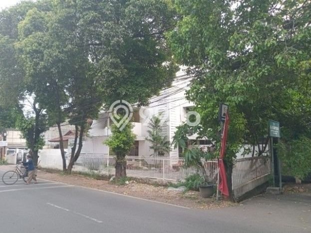 Rumah Mewah Dijual LT 895m2 di Duren Sawit, Jakarta Timur Rumah Mewah Dijual LT 895m2 di Duren Sawit, Jakarta Timur