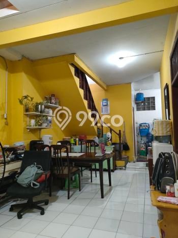 Rumah Luas Asri 4 KT Siap Huni di Pondok Bambu Jakarta Timur Rumah Luas Asri 4 KT Siap Huni di Pondok Bambu Jakarta Timur