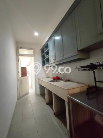 Siap Huni Hunian Elit 5 Kamar di Cipayung Dekat ke Mana Saja Siap Huni Hunian Elit 5 Kamar di Cipayung Dekat ke Mana Saja