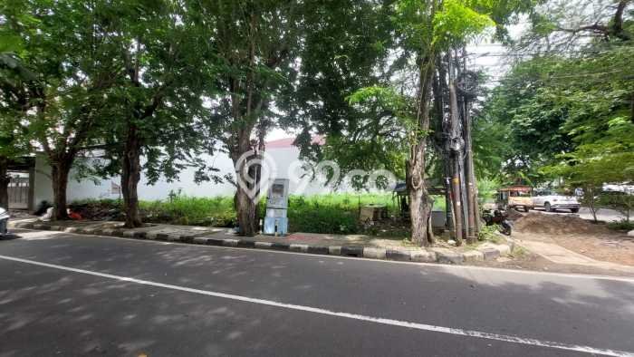 Tanah Disewakan Lokasi Jakarta Utara Seluas 295m2 Strategis dan Aman Tanah Disewakan Lokasi Jakarta Utara Seluas 295m2 Strategis dan Aman