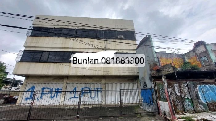 Disewakan Ruko di Senen Jakarta Pusat LT 120m2, LB 300m2 Disewakan Ruko di Senen Jakarta Pusat LT 120m2, LB 300m2