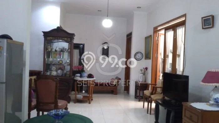 Dijual Rumah Strategis Bagus Punya 4 KT di Kiaracondong Bandung SHM Dijual Rumah Strategis Bagus Punya 4 KT di Kiaracondong Bandung SHM