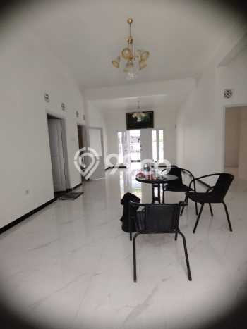 Rumah Modern 5 KT LT 230m2 di Margacinta Rumah Modern 5 KT LT 230m2 di Margacinta