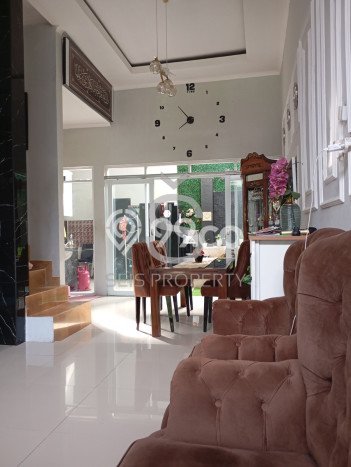 Hunian Cantik Modern Lb 90m2 di Arcamanik, Bandung Hunian Cantik Modern Lb 90m2 di Arcamanik, Bandung