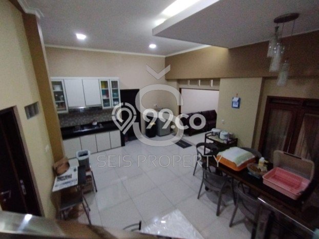 Siap Huni Hunian Elit 4 Kamar di Astanaanyar Dekat ke Mana Saja Siap Huni Hunian Elit 4 Kamar di Astanaanyar Dekat ke Mana Saja