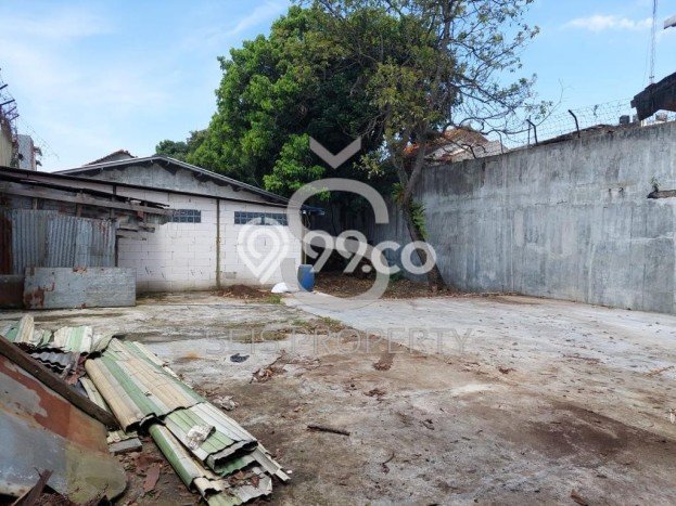 HOT DEAL! Dijual Rumah Berkualitas di , Bandung, LT 1175m2m² LB 600m2m² HOT DEAL! Dijual Rumah Berkualitas di , Bandung, LT 1175m2m² LB 600m2m²