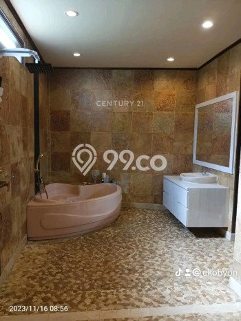 Dijual Rumah Premium dengan Fasilitas Sekitar Komplit di Cilandak, Jakarta Selatan Dijual Rumah Premium dengan Fasilitas Sekitar Komplit di Cilandak, Jakarta Selatan