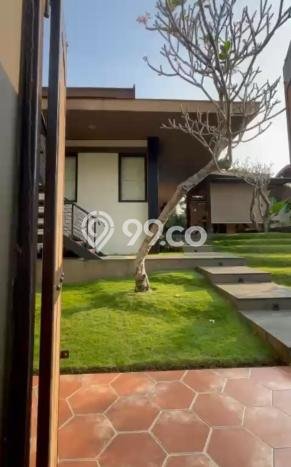 For Sale! Luxury House LT 458m2 Desain Modern di Gadog For Sale! Luxury House LT 458m2 Desain Modern di Gadog