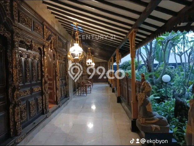 Dijual Rumah Premium dengan Fasilitas Sekitar Komplit di Cilandak, Jakarta Selatan Dijual Rumah Premium dengan Fasilitas Sekitar Komplit di Cilandak, Jakarta Selatan