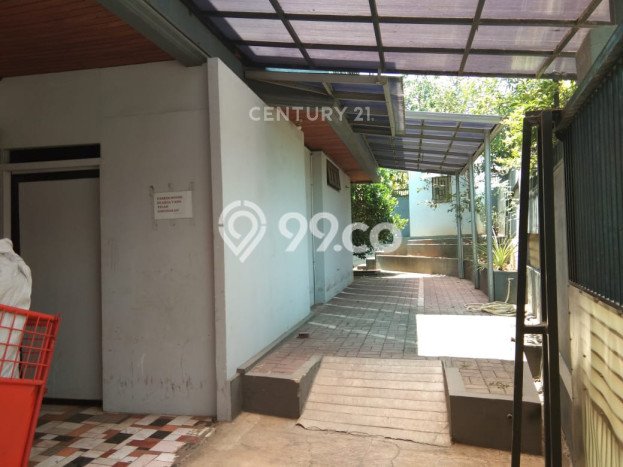 Hunian Eksklusif Siap Huni LT 495m2 di Duren Sawit, Jakarta Timur Hunian Eksklusif Siap Huni LT 495m2 di Duren Sawit, Jakarta Timur