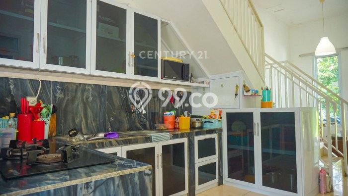 Rumah Strategis Minimalis Lb 300m2 di Babakan Madang, Bogor Rumah Strategis Minimalis Lb 300m2 di Babakan Madang, Bogor