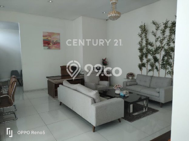Rumah Luxury Modern Tanpa Renovasi di Kota Wisata Bogor Rumah Luxury Modern Tanpa Renovasi di Kota Wisata Bogor