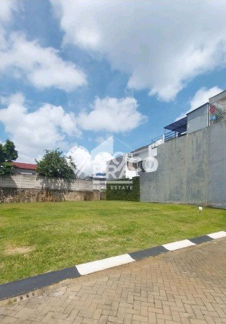 Untuk Dijual Tanah di Tangerang Selatan, Luas 452m2 SHM Untuk Dijual Tanah di Tangerang Selatan, Luas 452m2 SHM