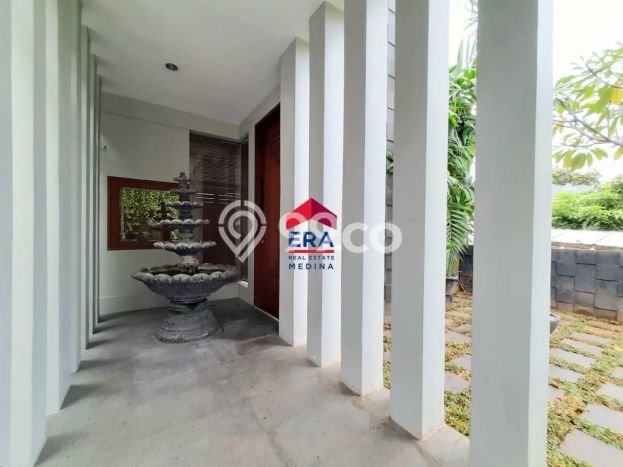 Hunian Mewah LB 350m2 Siap Huni Desain Elegan di Bintaro, Tangerang Selatan Hunian Mewah LB 350m2 Siap Huni Desain Elegan di Bintaro, Tangerang Selatan