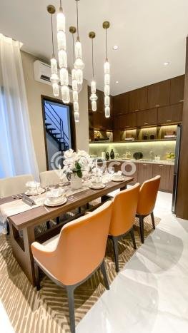Ready to Use! Premium House LT 171m2 Desain Elegan di Gading Serpong Ready to Use! Premium House LT 171m2 Desain Elegan di Gading Serpong