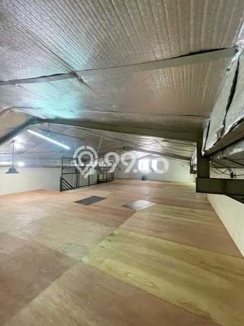 Unit Gudang Dijual di Jakarta Utara LT 261m2 & LB 491m2 Unit Gudang Dijual di Jakarta Utara LT 261m2 & LB 491m2