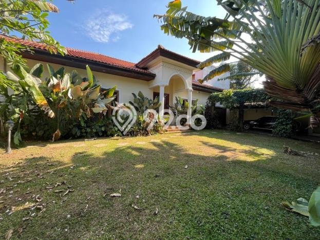 Rumah Elit Modern Tanpa Renovasi di Ampera Jakarta Selatan Rumah Elit Modern Tanpa Renovasi di Ampera Jakarta Selatan