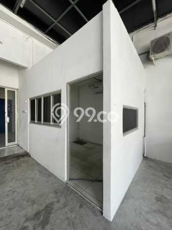 Unit Gudang Dijual di Jakarta Utara LT 261m2 & LB 491m2 Unit Gudang Dijual di Jakarta Utara LT 261m2 & LB 491m2