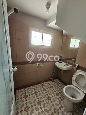 Disewakan Rumah Murah di Pantai Indah Kapuk Jakarta Utara Punya 4 Kamar Tidur Disewakan Rumah Murah di Pantai Indah Kapuk Jakarta Utara Punya 4 Kamar Tidur