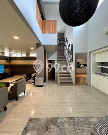 Rumah Elit Modern Tanpa Renovasi di Bintaro Tangerang Selatan Rumah Elit Modern Tanpa Renovasi di Bintaro Tangerang Selatan