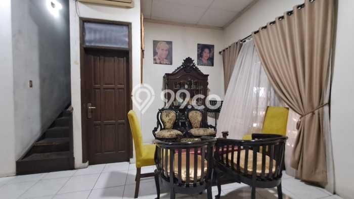 Siap Huni Hunian Elit 4 Kamar di Mampang Prapatan Dekat ke Mana Saja Siap Huni Hunian Elit 4 Kamar di Mampang Prapatan Dekat ke Mana Saja