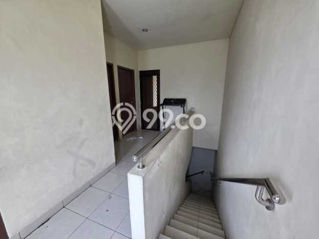 Dijual Cepat Rumah Bagus Siap Huni LB 145m2 di Ciledug, Tangerang Dijual Cepat Rumah Bagus Siap Huni LB 145m2 di Ciledug, Tangerang