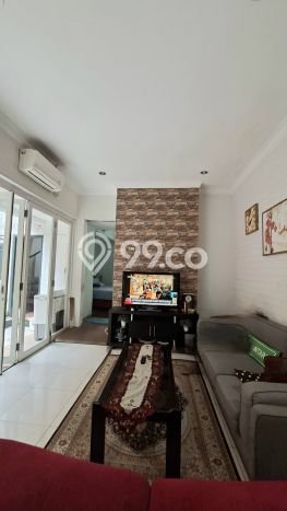 Rumah Luxury Modern Tanpa Renovasi di Bintaro Tangerang Selatan Rumah Luxury Modern Tanpa Renovasi di Bintaro Tangerang Selatan