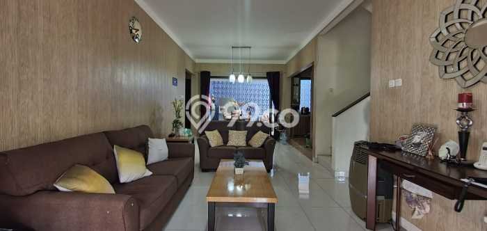Hunian Eksklusif Siap Huni LT 162m2 di Serpong Utara, Tangerang Selatan Hunian Eksklusif Siap Huni LT 162m2 di Serpong Utara, Tangerang Selatan