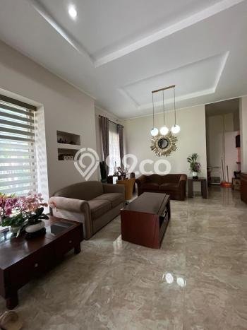 Rumah Elit LB 250m2 Siap Pakai Desain Elegan di Bintaro, Tangerang Selatan Rumah Elit LB 250m2 Siap Pakai Desain Elegan di Bintaro, Tangerang Selatan
