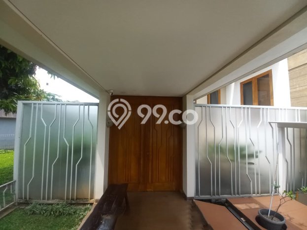 Hunian Elit LB 200m2 Siap Huni Desain Elegan di BSD Nusaloka, Tangerang Hunian Elit LB 200m2 Siap Huni Desain Elegan di BSD Nusaloka, Tangerang