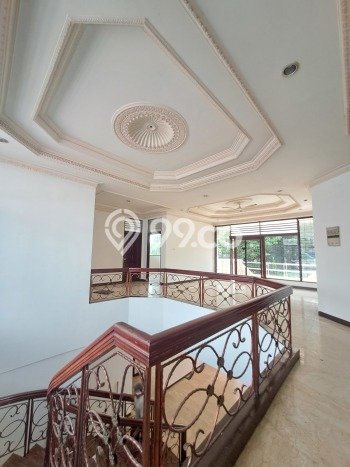 Rumah Eksklusif Siap Huni LT 488m2 di Cilandak, Jakarta Selatan Rumah Eksklusif Siap Huni LT 488m2 di Cilandak, Jakarta Selatan
