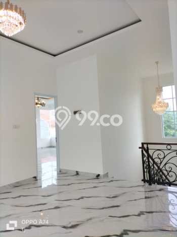 Rumah Luxury Modern Siap Huni di Bintaro Jakarta Selatan Rumah Luxury Modern Siap Huni di Bintaro Jakarta Selatan